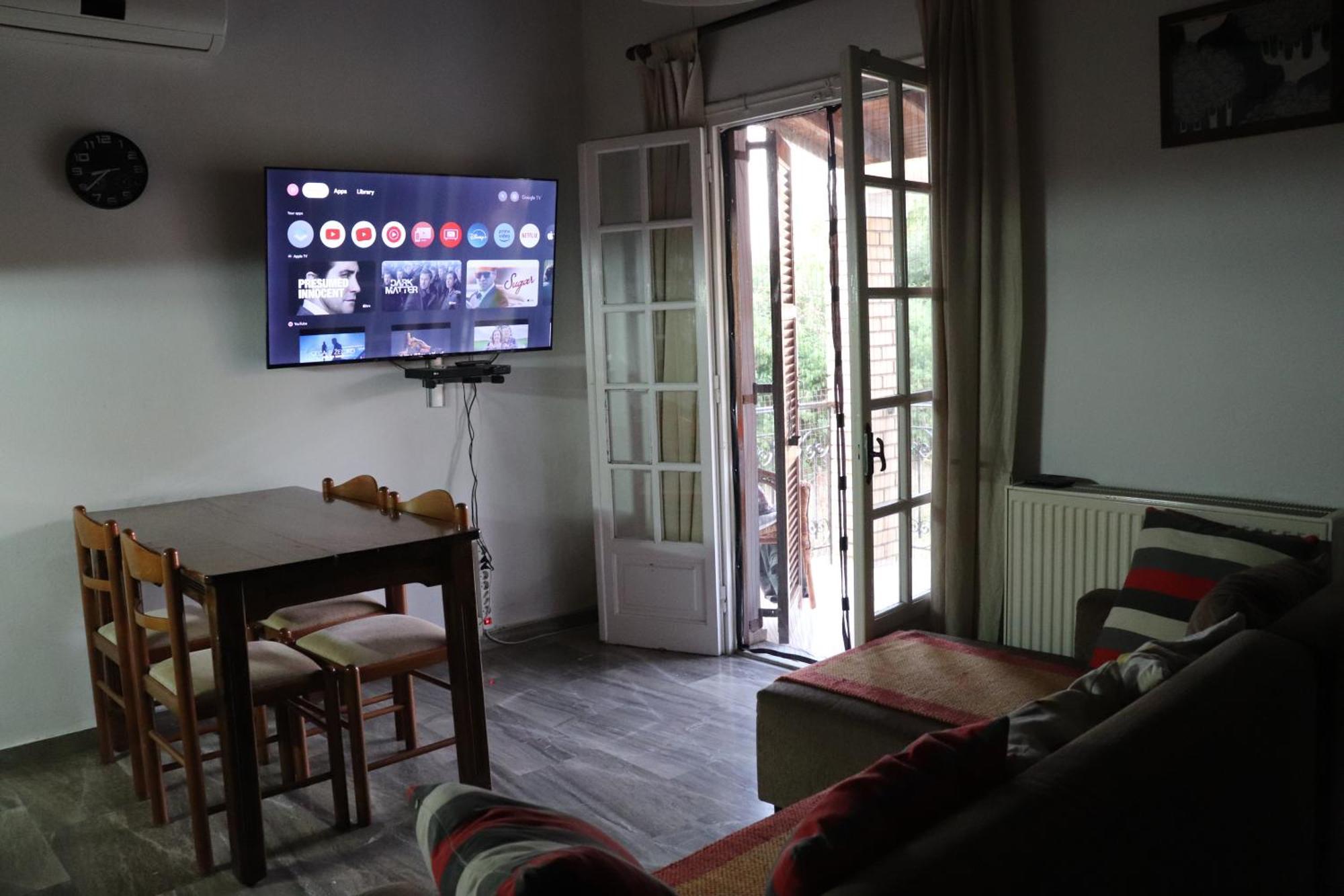 Beautiful Nearby House With Garden, Private Pool And Large Yard Casa vacanze *