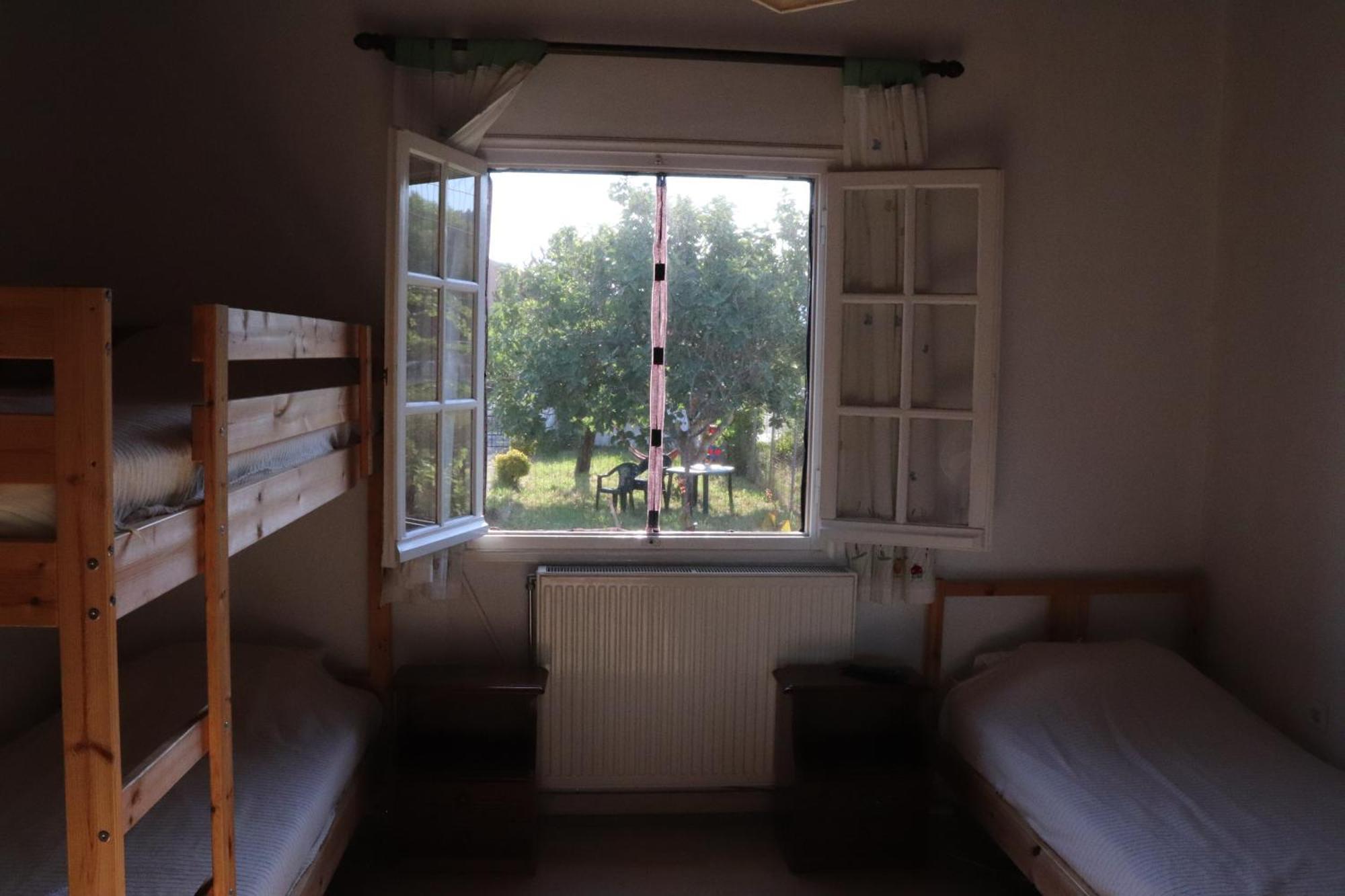 Casa vacanze Beautiful Nearby House With Garden, Private Pool And Large Yard
