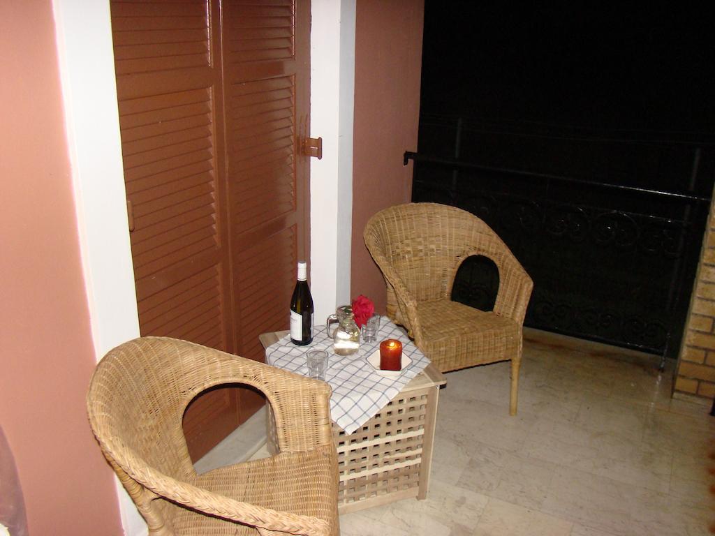 Beautiful Nearby House With Garden, Private Pool And Large Yard *