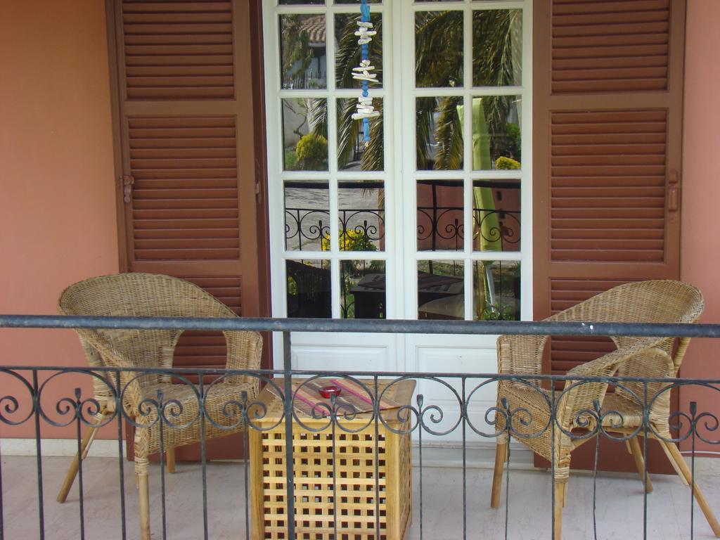 Beautiful Nearby House With Garden, Private Pool And Large Yard Casa vacanze Sidárion